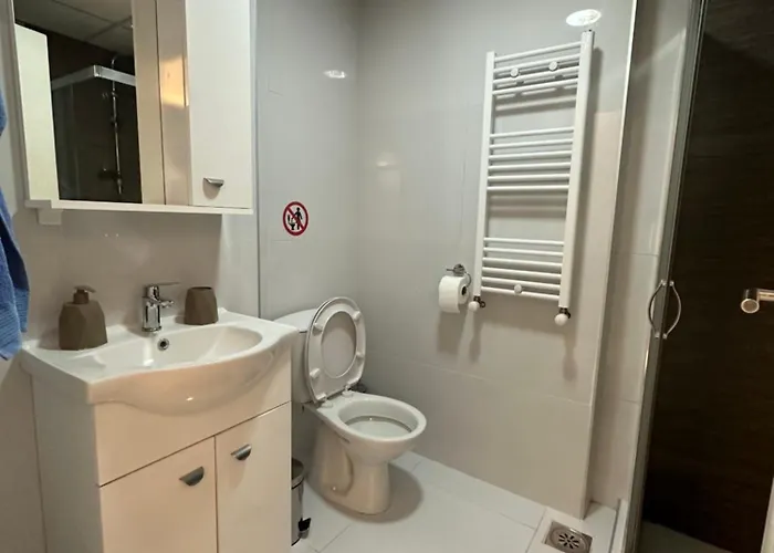 Near Bus Station Jk *